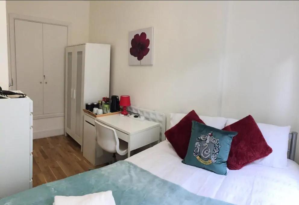 Alloggio in famiglia Comfy Private Bedrooms Near Euston Station, *